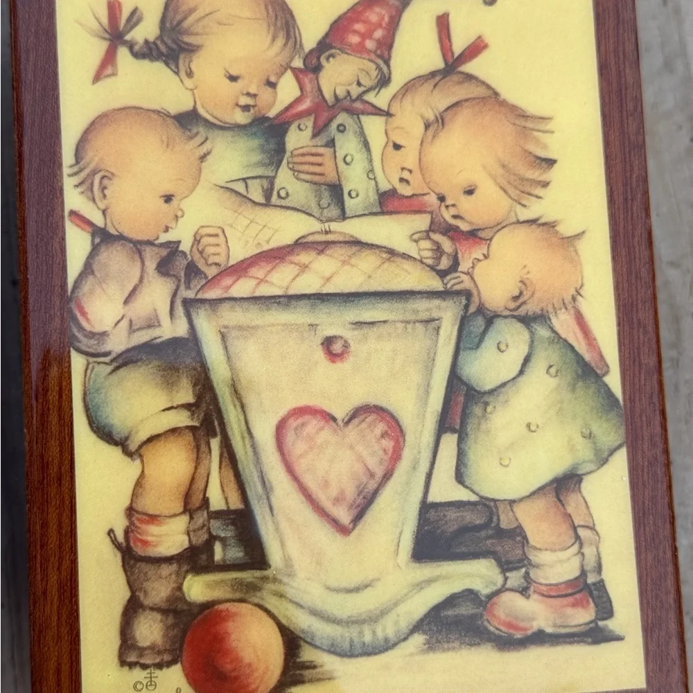 Vintage Hummel Wooden Trinket Jewelry‎ Box • Made in Italy • Collectible Art Lid